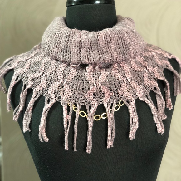 Pink Chunky Scarf - Picture 2 of 2